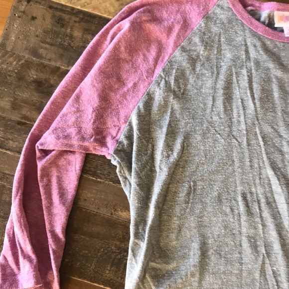 Lularoe Randy Shirt - Picture 3 of 8